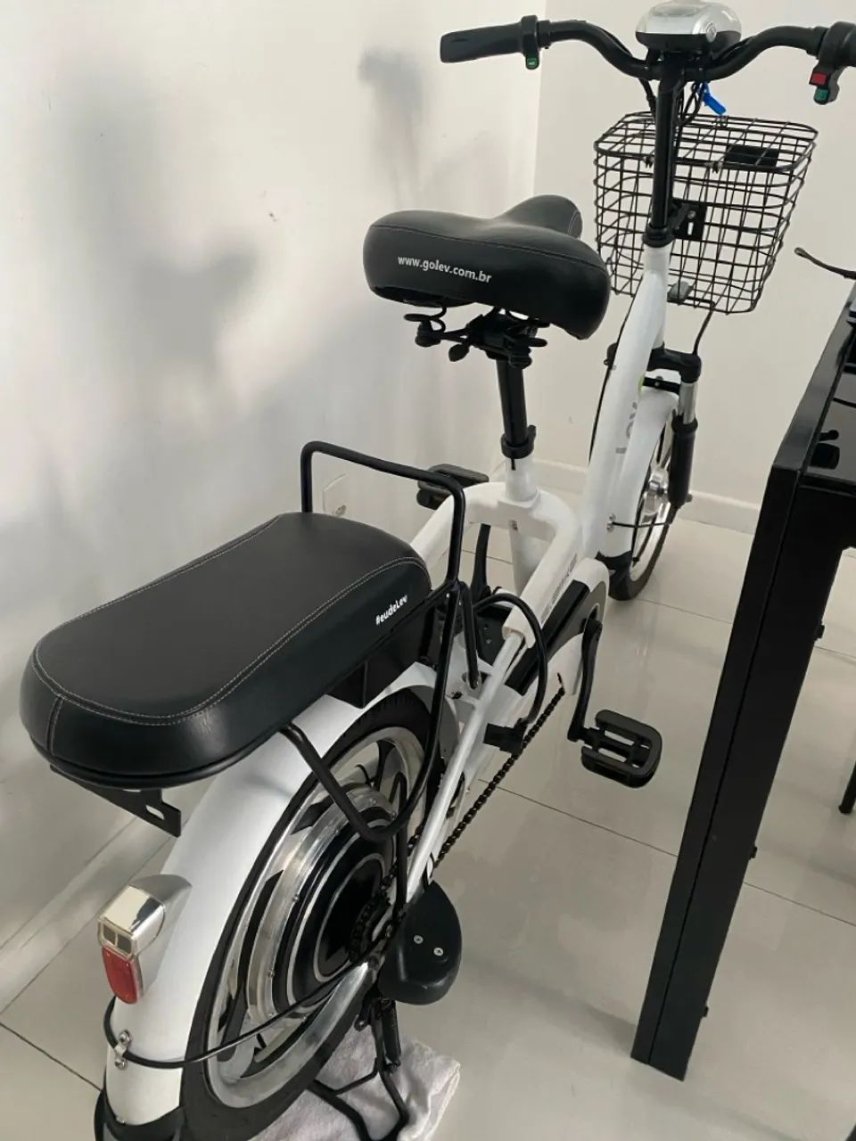 Bicicleta Elétrica LEV E-Bike Branca- nova! Sem marcas de uso!  - Foto 3