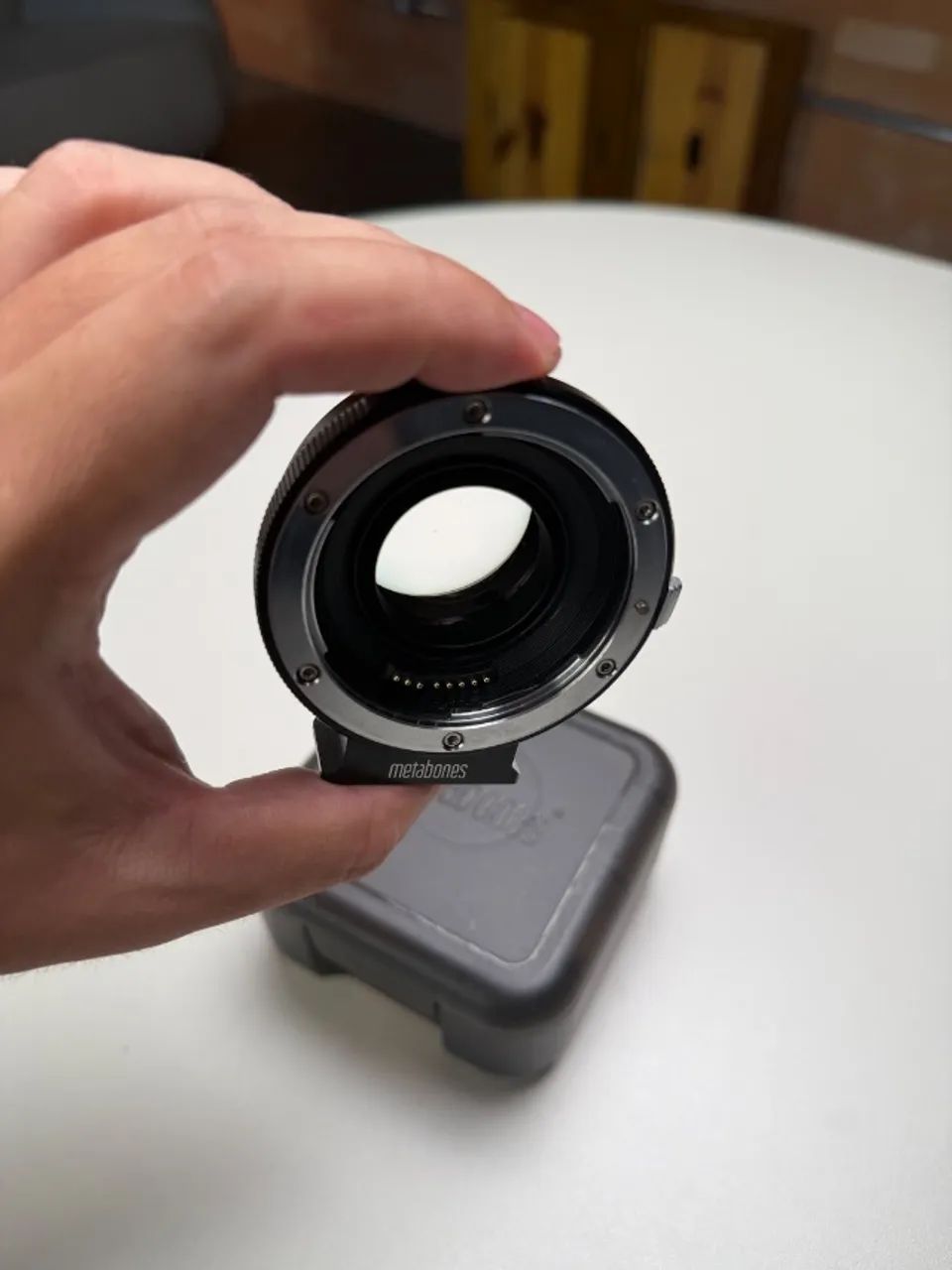 Adaptador Metabones Speed Booster EF para Sony E - Full Frame em APS-C - Foto 4