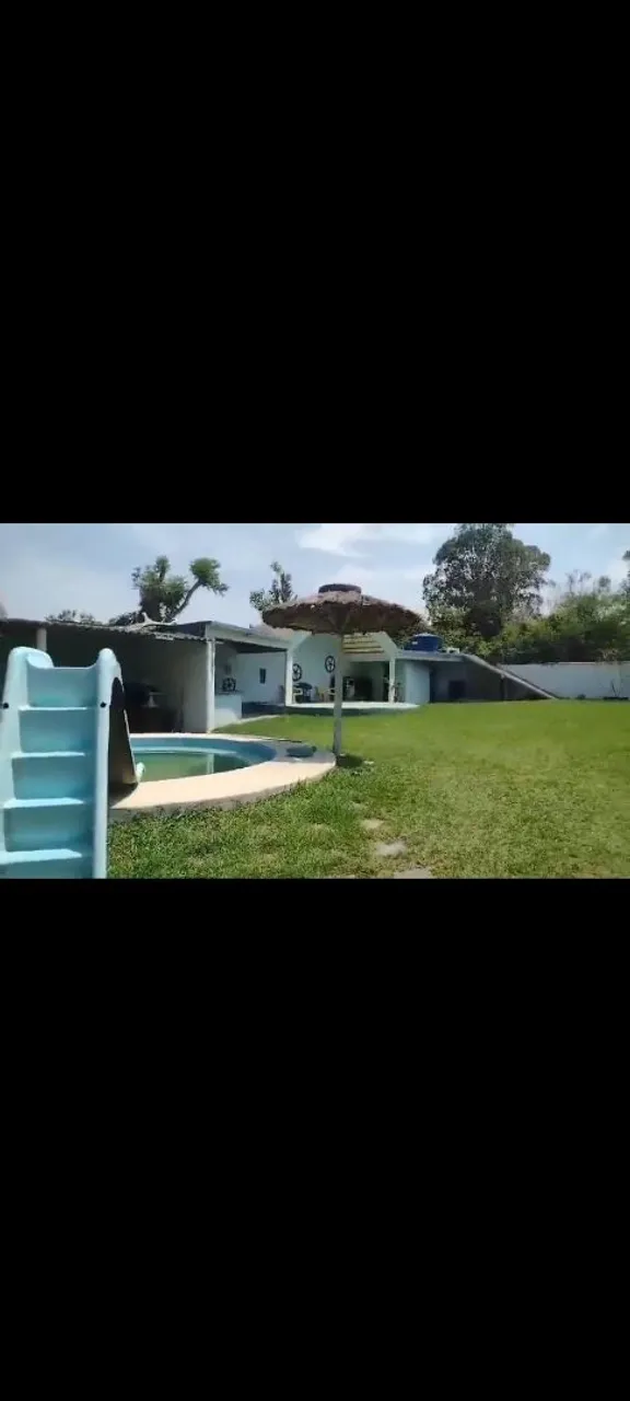 Casa com área de laser bem ampla