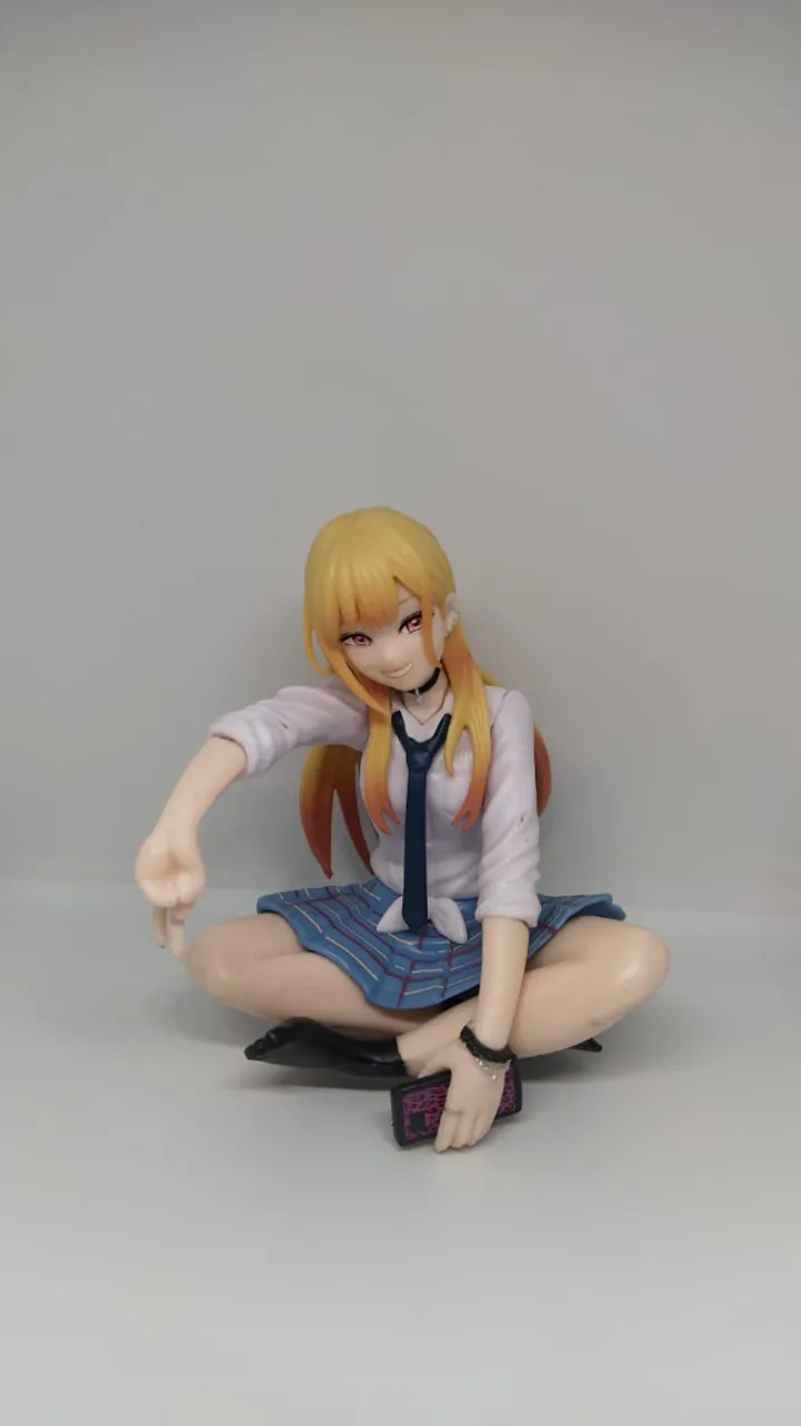 Boneco Action Figure Marin Kitagawa My Dress-Up Darling Sentada