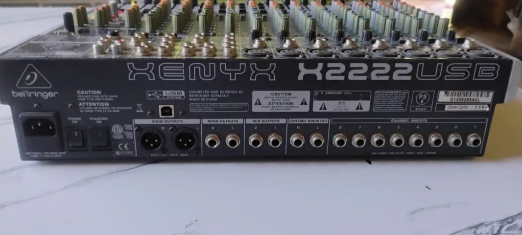 MESA DE SOM BEHRINGER X2222USB - Foto 4