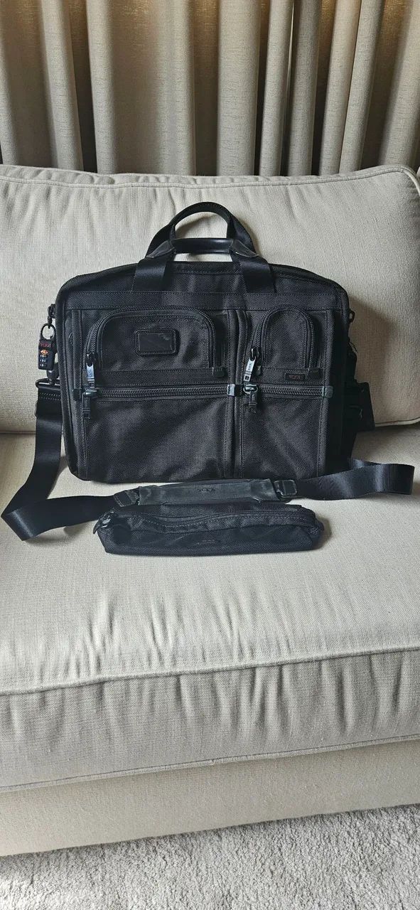 Bolsa Tumi Notebook 26526dh Em Ótimo Estado