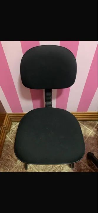 Vendo essas cadeiras usadas - Foto 2