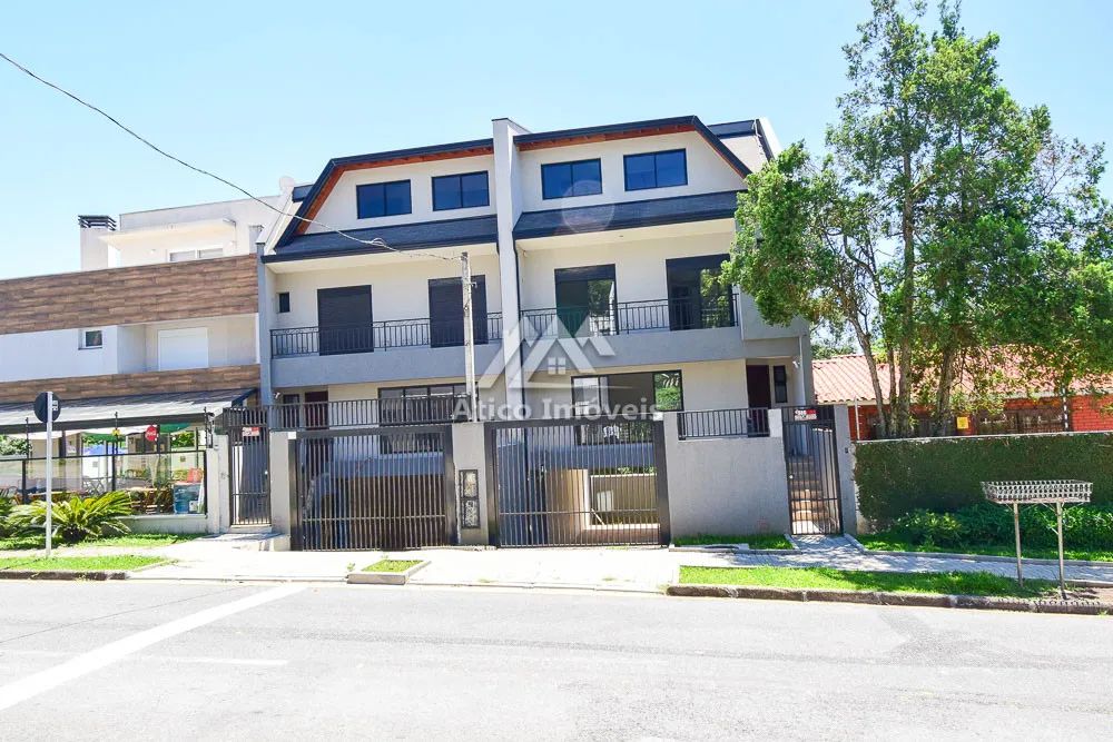 Sobrado com 3 dormitórios (uma suíte) 234,52m² no São Lourenço por R$ 1.490.000,00 - Foto 2