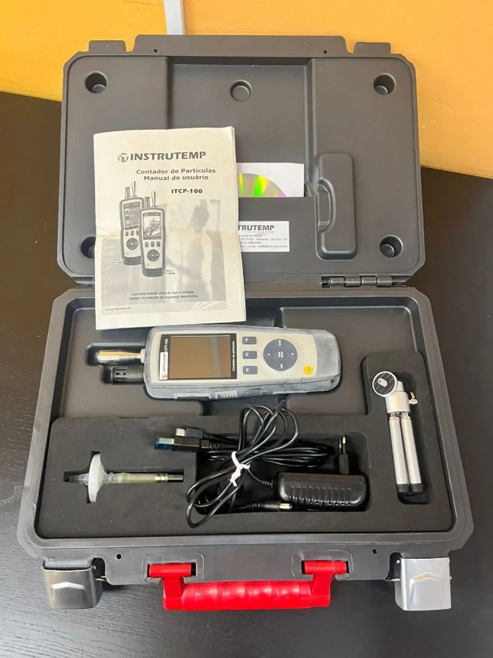 Contador de Partículas Digital Portátil CPT-100 da marca Instrutemp