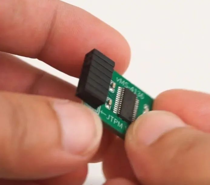 Placa de módulo TPM 2.0 MSI LPC 14-Pinos - Foto 3