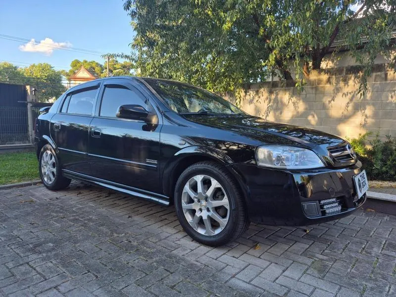 GM ASTRA HATCH ADVANTAGE 2.0 8V(140CV) 2009 4 portas