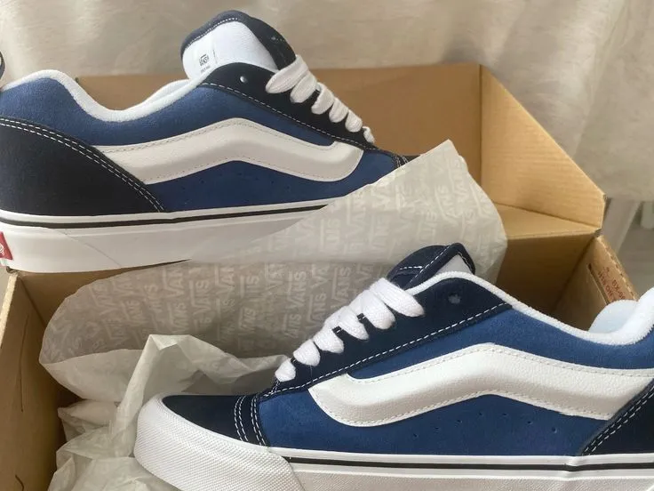 Tênis Vans Knu skool azul