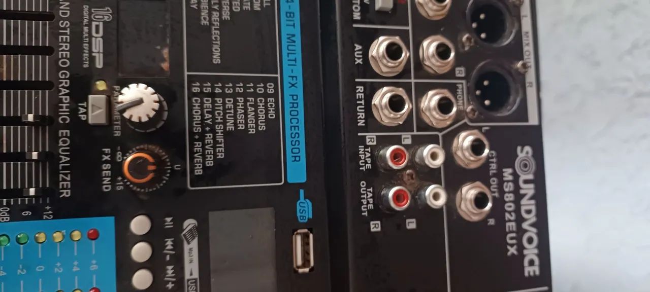 Mesa de Som Soundvoice MS802EUX 16 Canais
