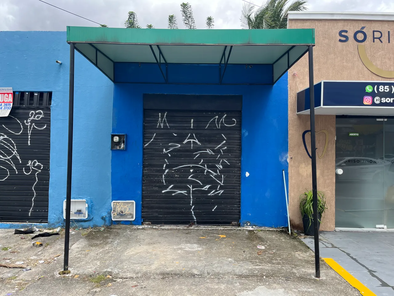 Ponto comercial/Loja/Box para aluguel com 30 metros quadrados com 1 quarto