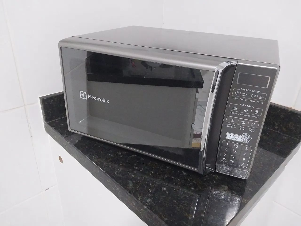 Micro-ondas Electrolux 27L,  Inox Espelhado, 220 V, Modelo: (MS37R).