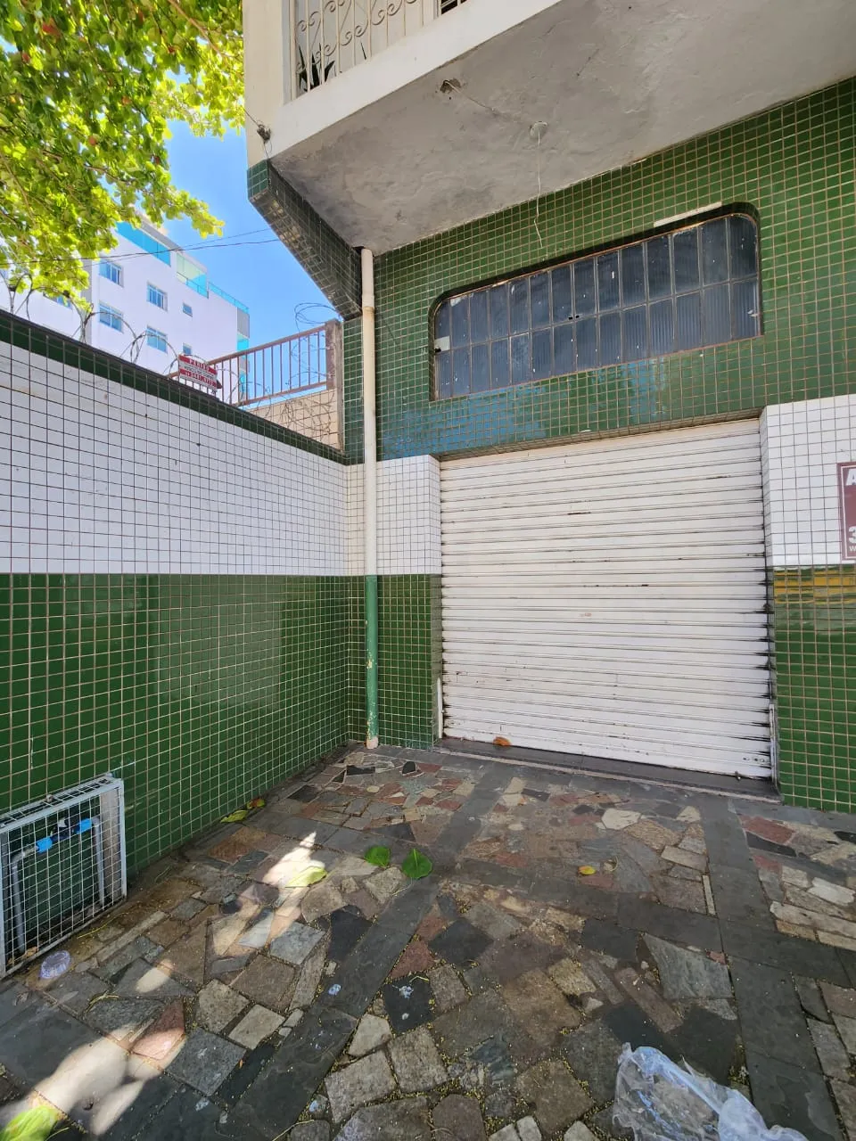 Excelente loja c/ 35 m2 na Av.Doutor Joao Augusto da Fonseca Silva B Novo Eldorado - Con