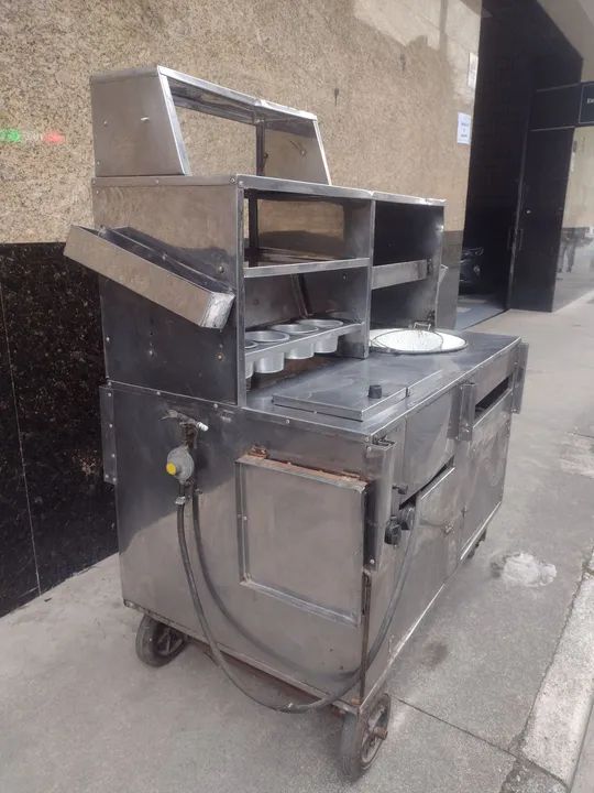 Carinho cachorro quente e pastéis R$900 - Foto 3