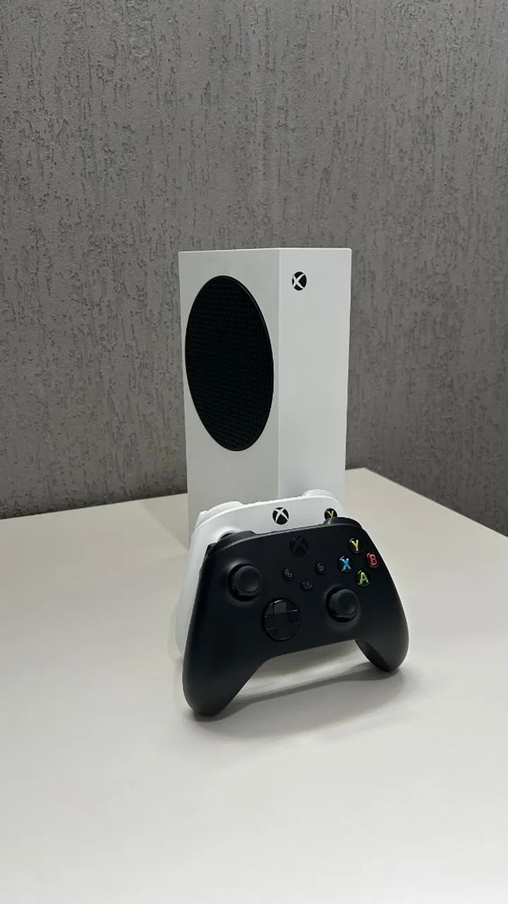 Xbox Series S 512GB com 2 Controles - Excelente estado