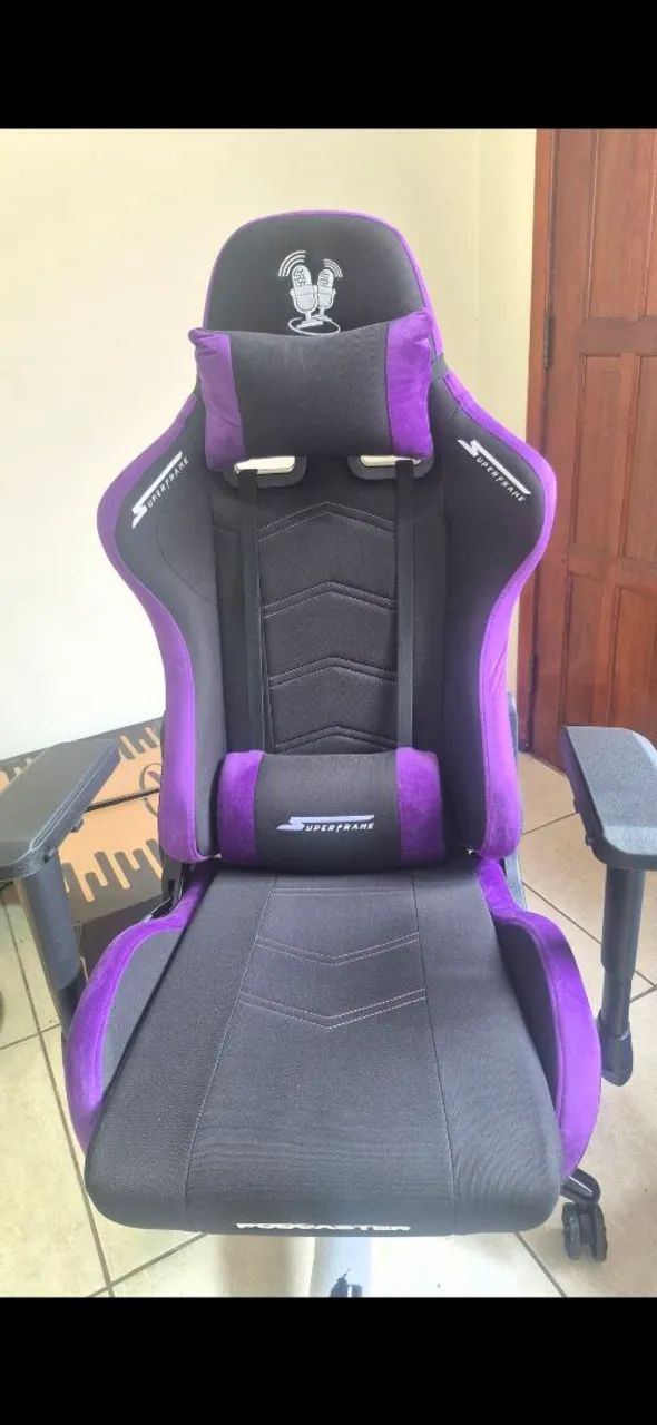 Cadeira gamer nova