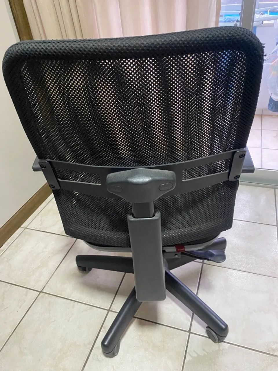 Cadeira giratória 64385641288321121