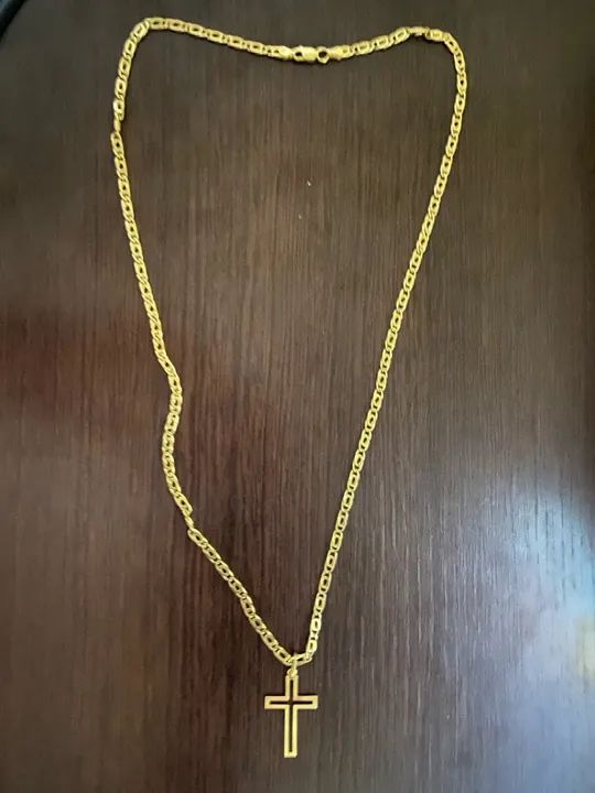 Cordão com medalha (ouro 18k)