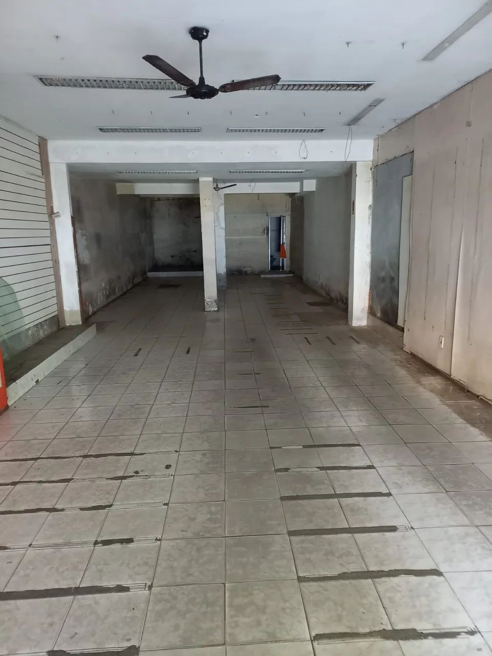 Ponto comercial/Loja para aluguel possui 100 metros quadrados em Paraíso-São Gonçalo - RJ - Foto 2
