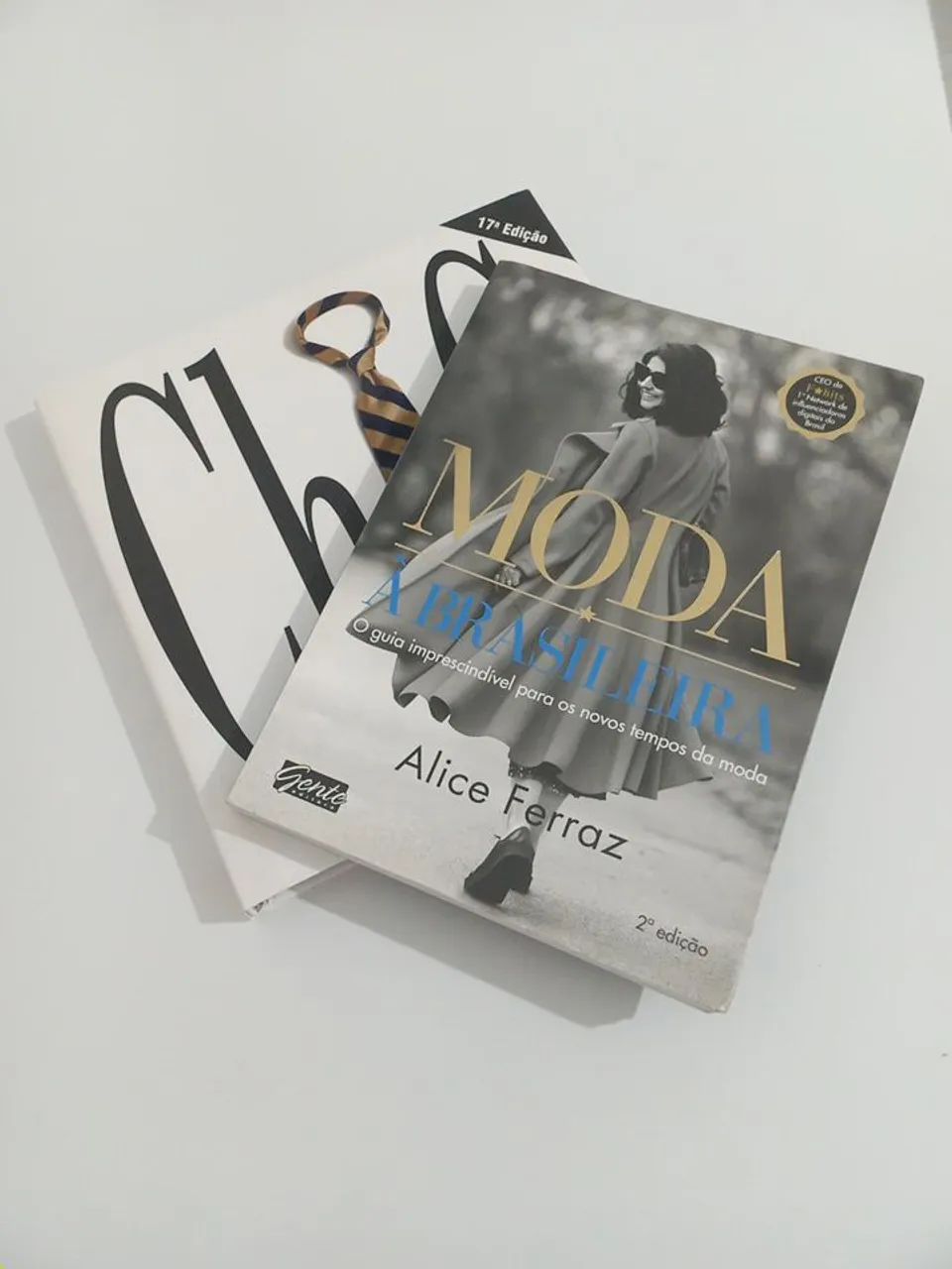 2 Livros - CHIC Homen e Moda à Brasileira