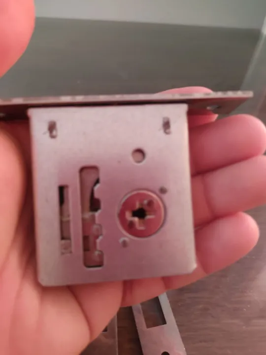 Tranca de Porta em Aço, duas traca em aço