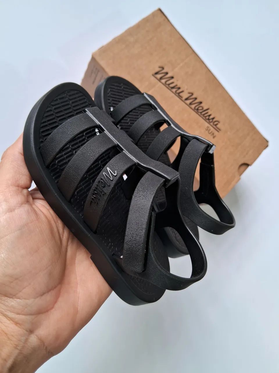 Mini Melissa64309824789121120