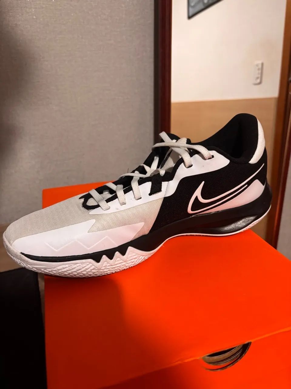 Tênis de Basquete Nike Precision VI 
