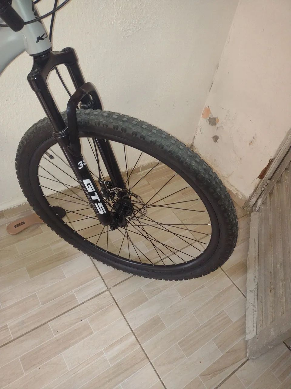 Bicicleta KSW aro 29 de alumínio nova com nota fiscal  - Foto 3