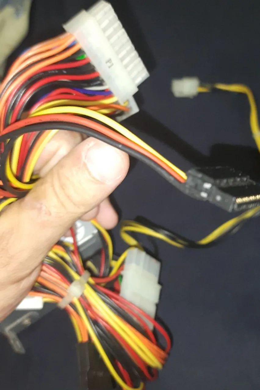 Fonte atx , pfc ativo AOPEN.  300watts. Automatica.  - Foto 5