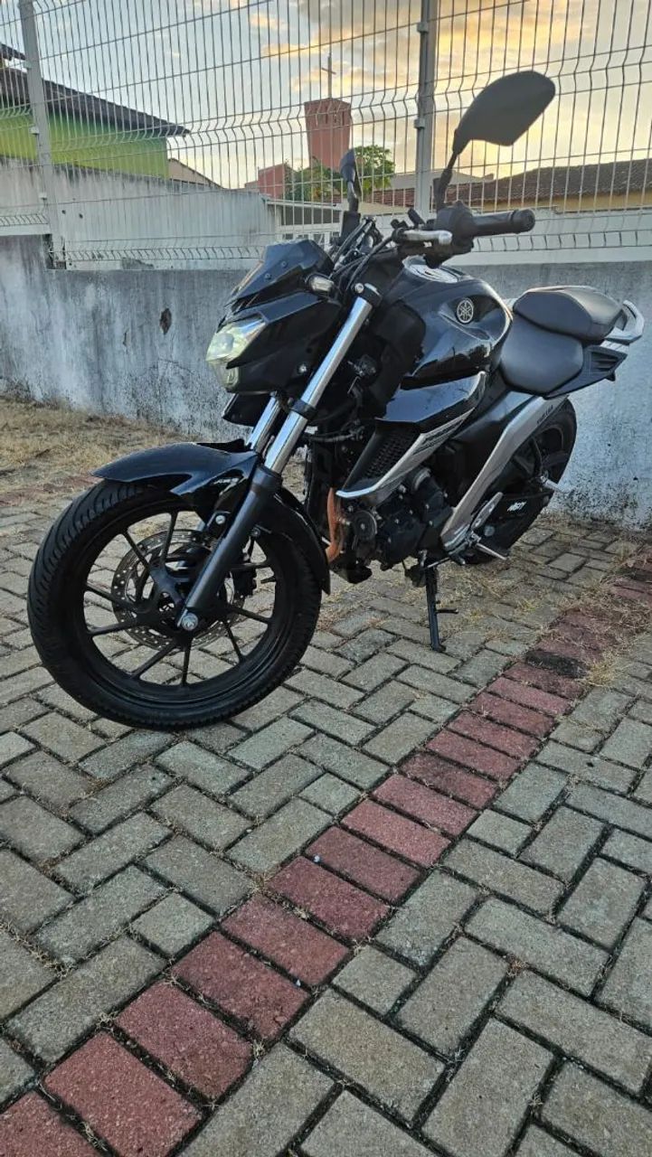 Vende_se ou troca em Uma 160 cilindradas  - Foto 3