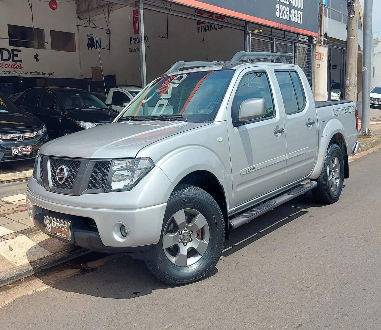 Nissan Frontier 2.5 Le Attack 4X4 Cd Turbo Eletronic Diesel 4P Automático - Foto 3