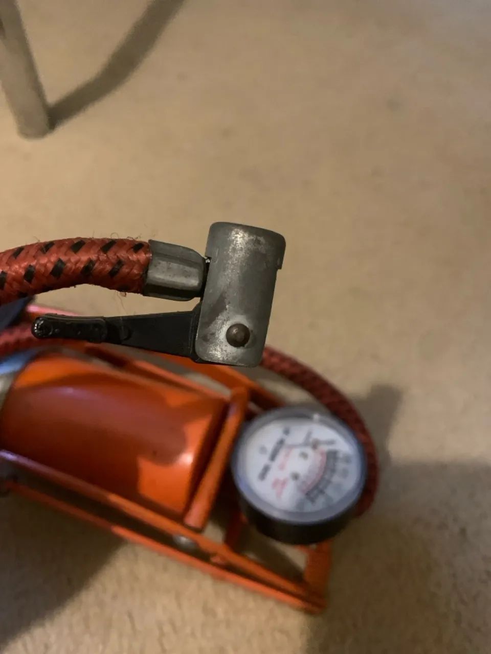 Bomba de ar pé pra bike bola pneus - Foto 4