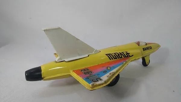 Brinquedo antigo de lata - Avião Mirage BB-115 Banesa - Funciona fricção.  - Foto 6