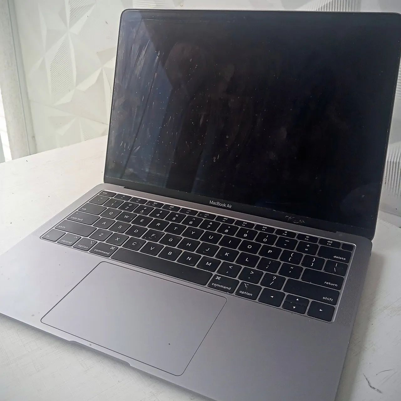 MACBOOK AIR 13 2018 i5 1.6GHz 8GB 256GB SSD - Notebooks - Bela