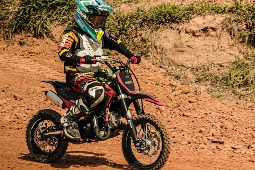 LAMINHA 100 MINI MOTO ARO 14X12 VERMELHA 2025/2025
