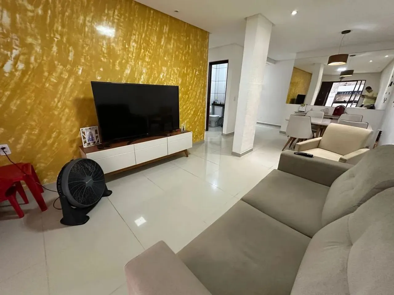 Casa à Venda no Graciliano Ramos  Espaço, Conforto e Ótima Localização!