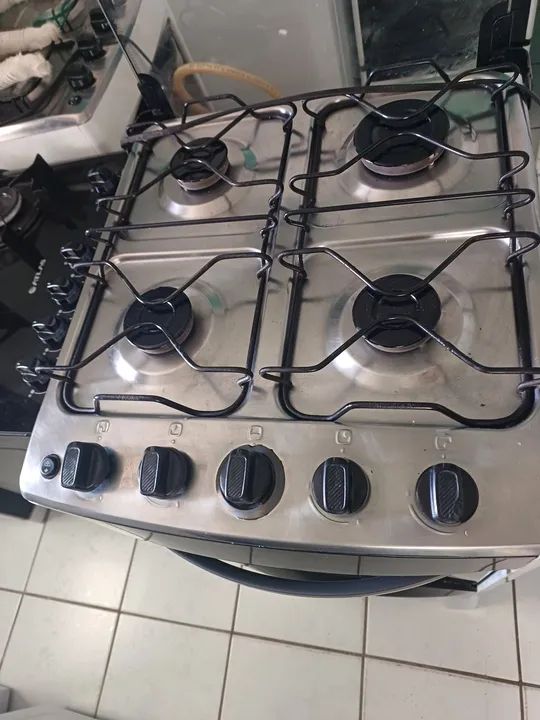 Fogão Continental 4 Bocas Branco - s.novo  - Foto 4