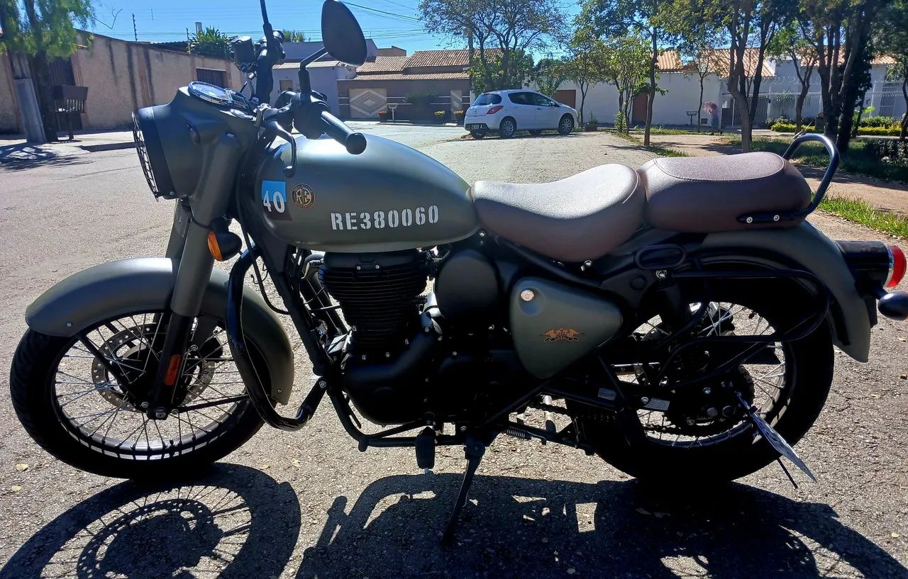 Royal Enfield Classic 350CC Verde Militar 24/25 - 4900km particular  - Foto 3