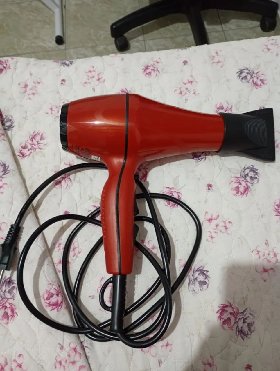 Secador Taiff Style red 2000W Semi novo (Quase nunca usado) - Foto 2