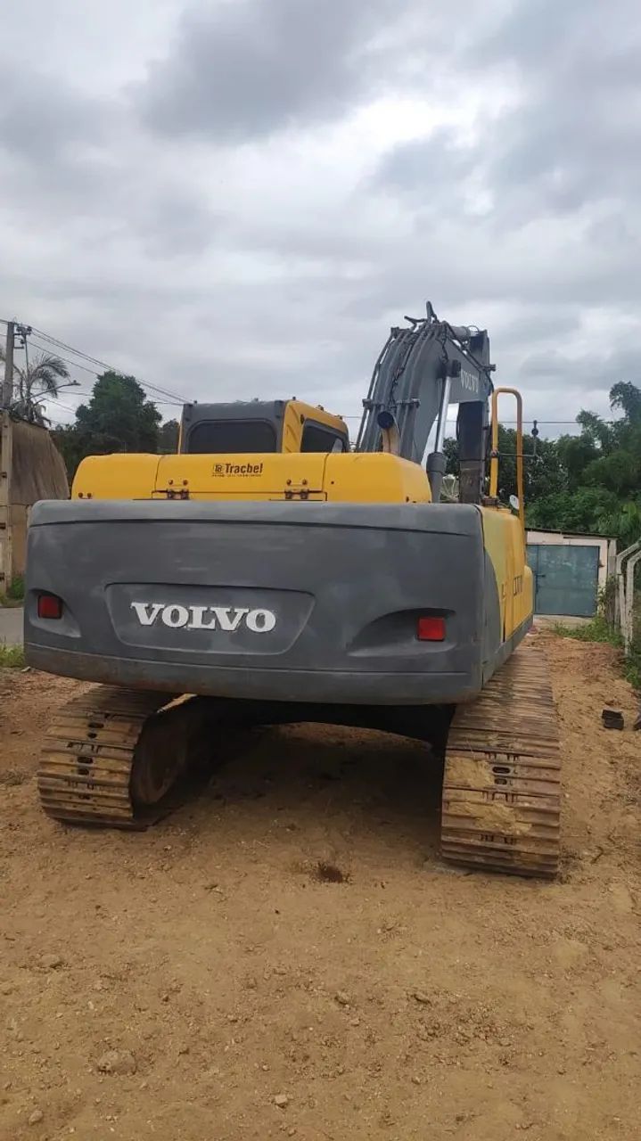 Escavadeira Volvo 22 toneladas  - Foto 2