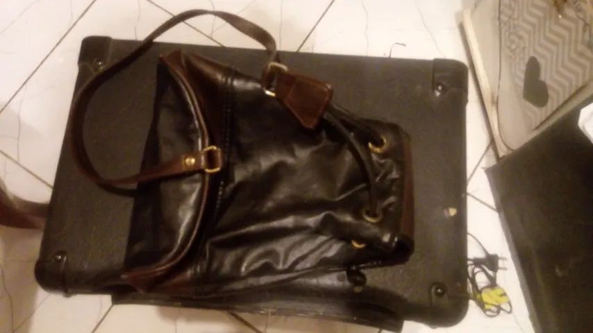 bolsa mochilinha de uma alça - Foto 5