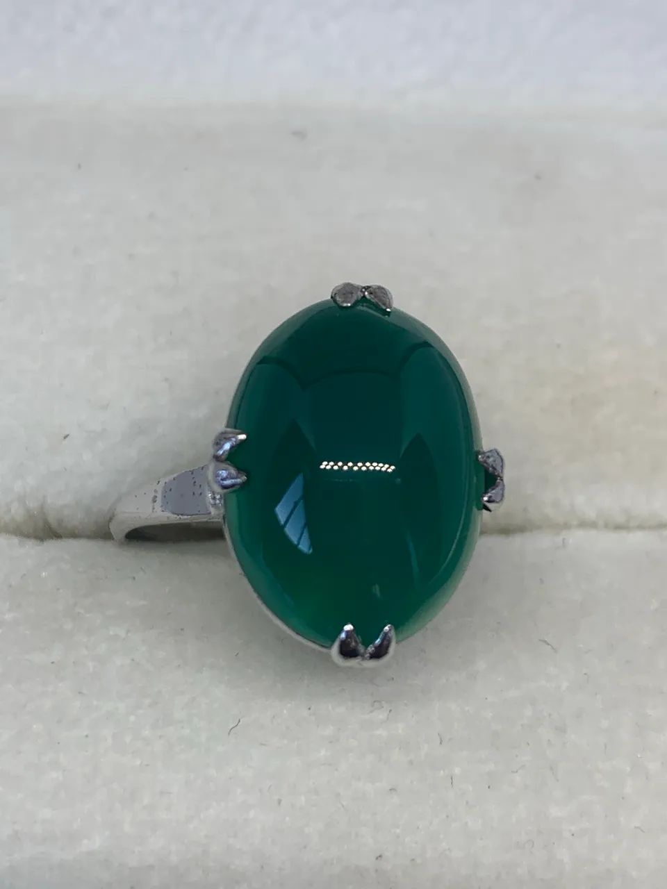 lindo anel de prata com pedra verde aro 14