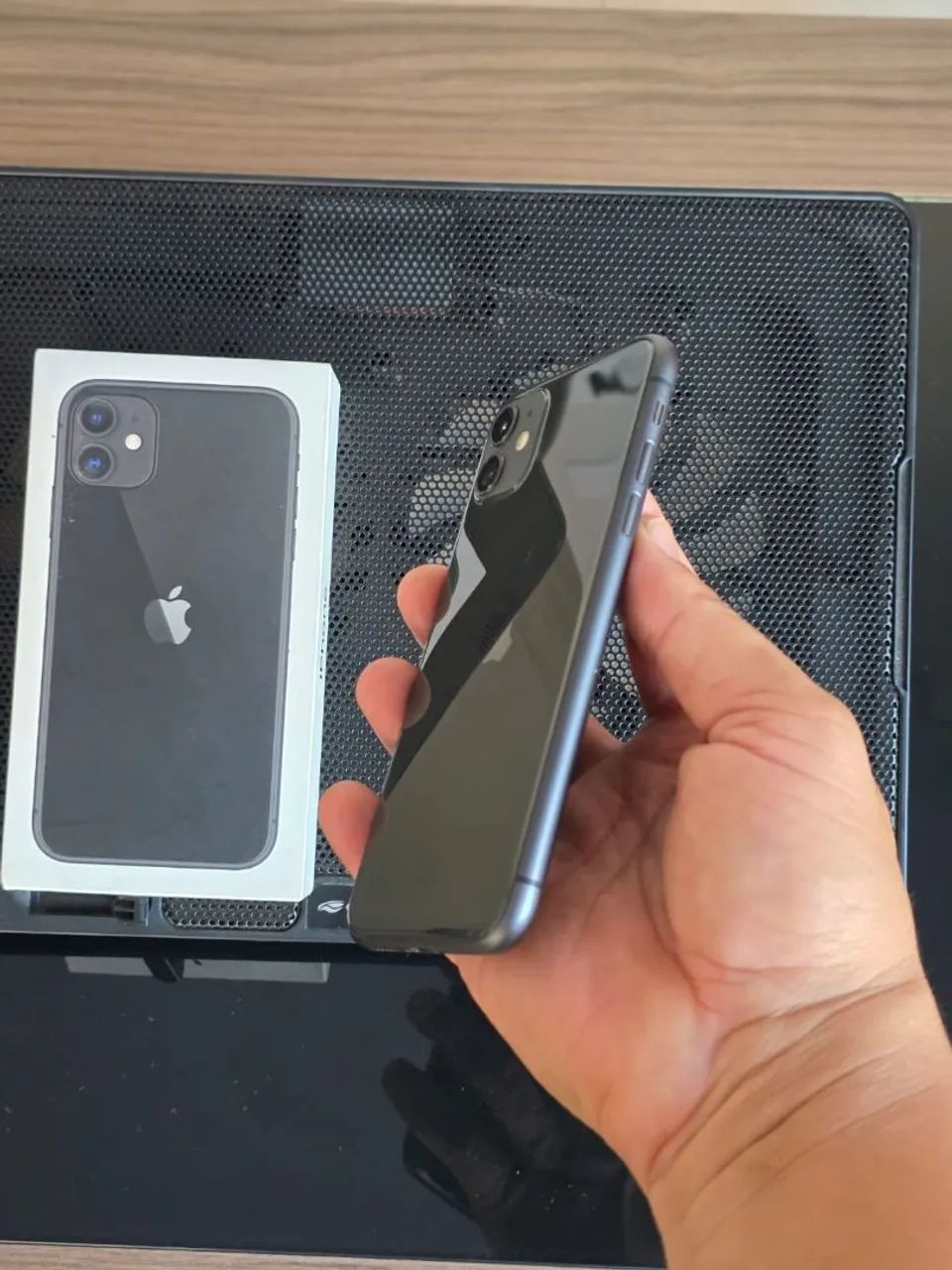 Iphone 11 (impecável, todo original de fábrica) 128Gb - Foto 3