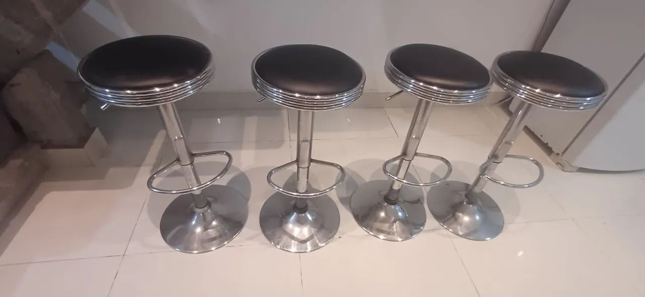 Banquetas para balcão.  - Foto 2