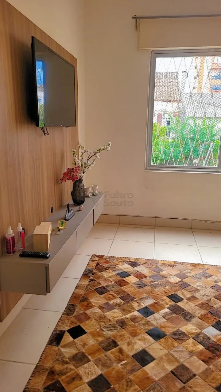 Apartamento mobiliado no Edifício Parati em Frente à UCPel - Foto 2