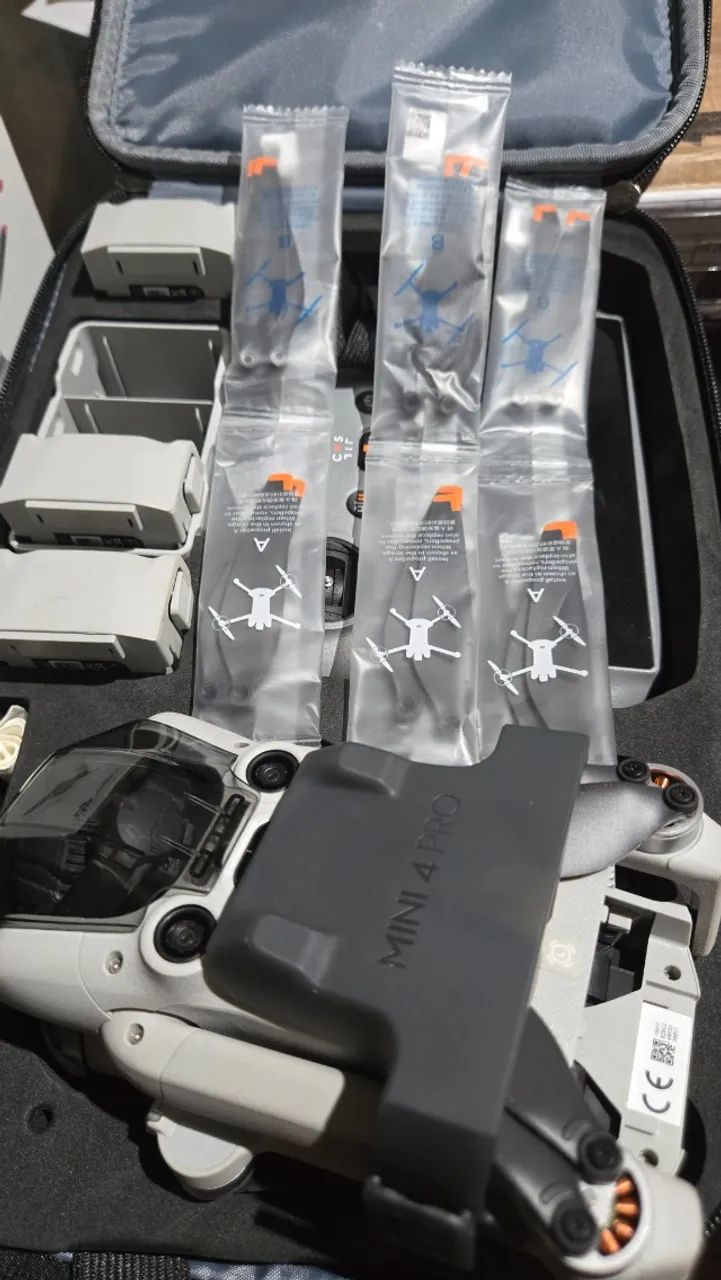 DJI Mini 4 Pro (Fly more PLUS) + Acessórios (leia) - Foto 2