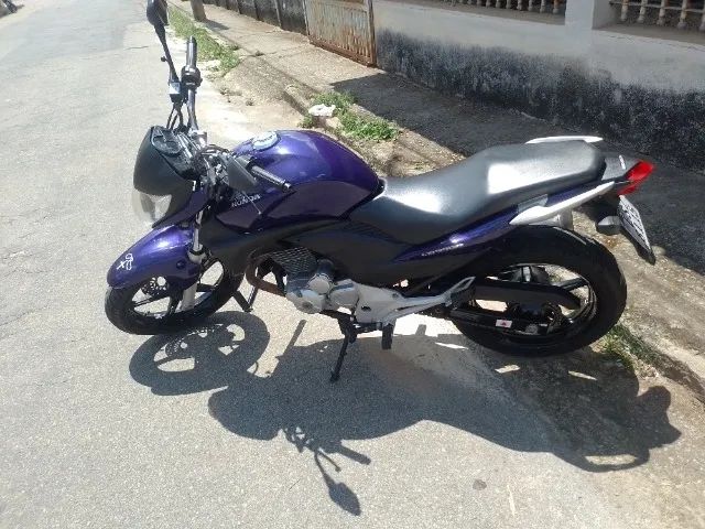 CB 300 - Foto 2