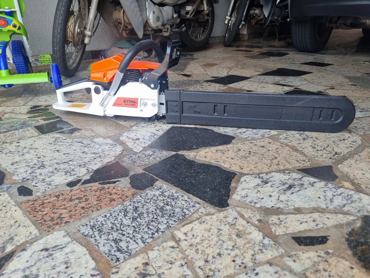 Motoserra STIHL nova, 20 polegadas