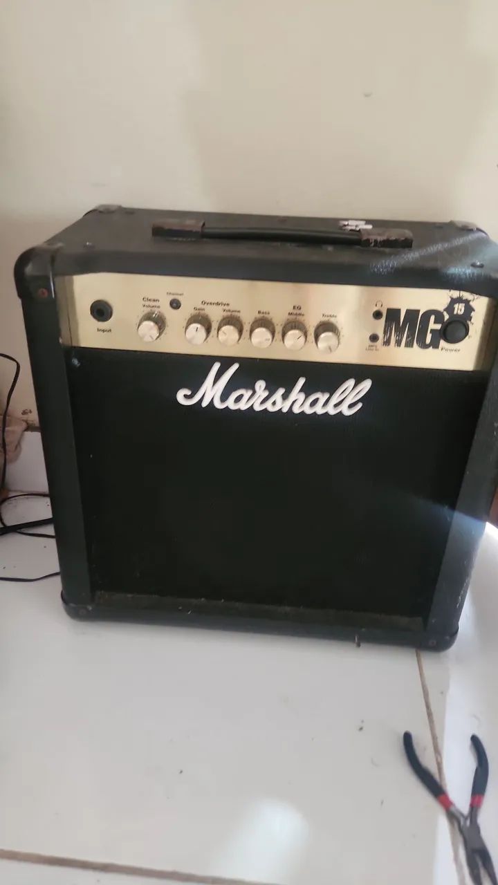 Cubo de guitarra 15wt