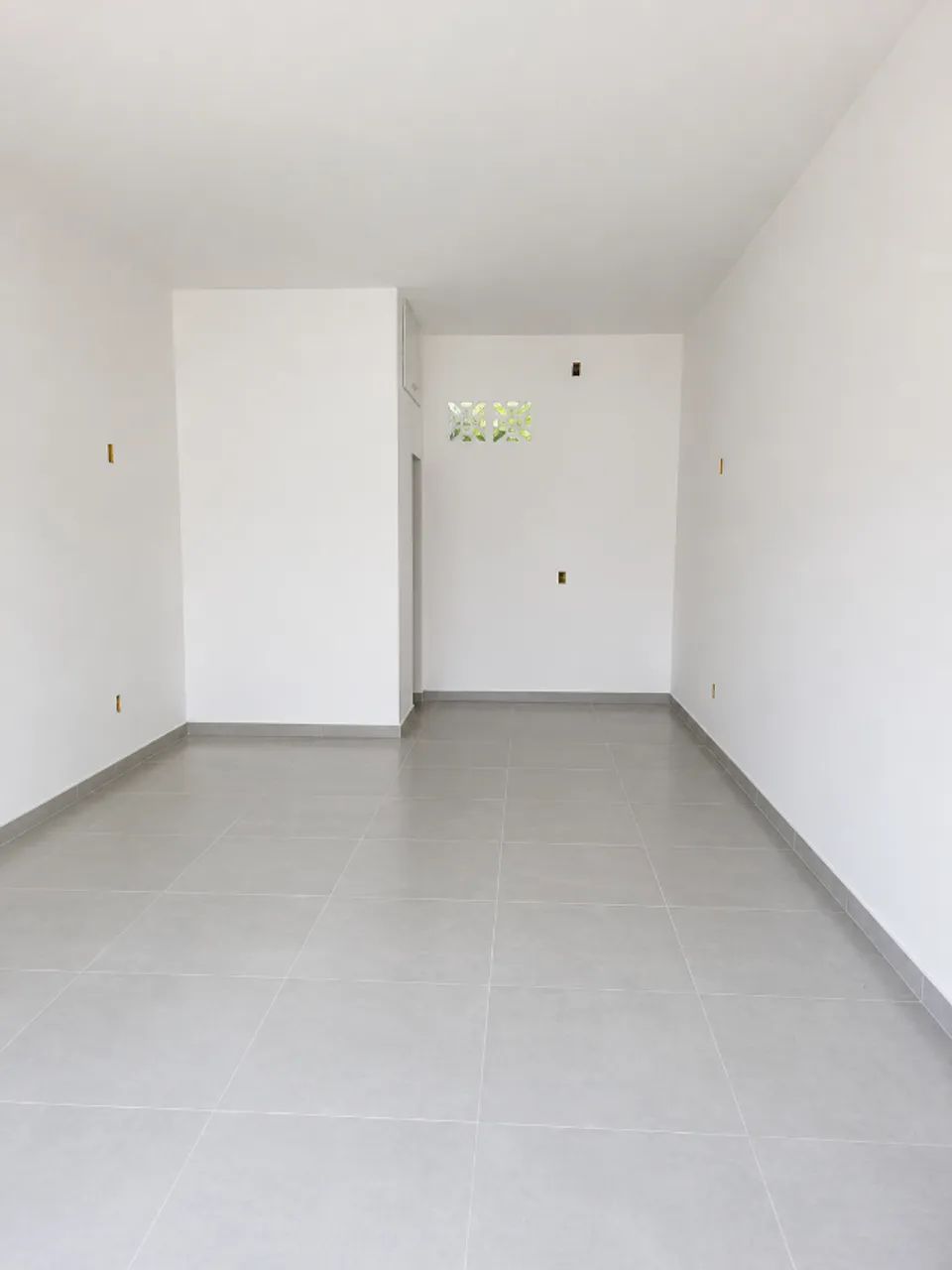LOCAÇÃO LOJAS JACARAÍPE, BAIRRO DAS LARANJEIRAS - Foto 2