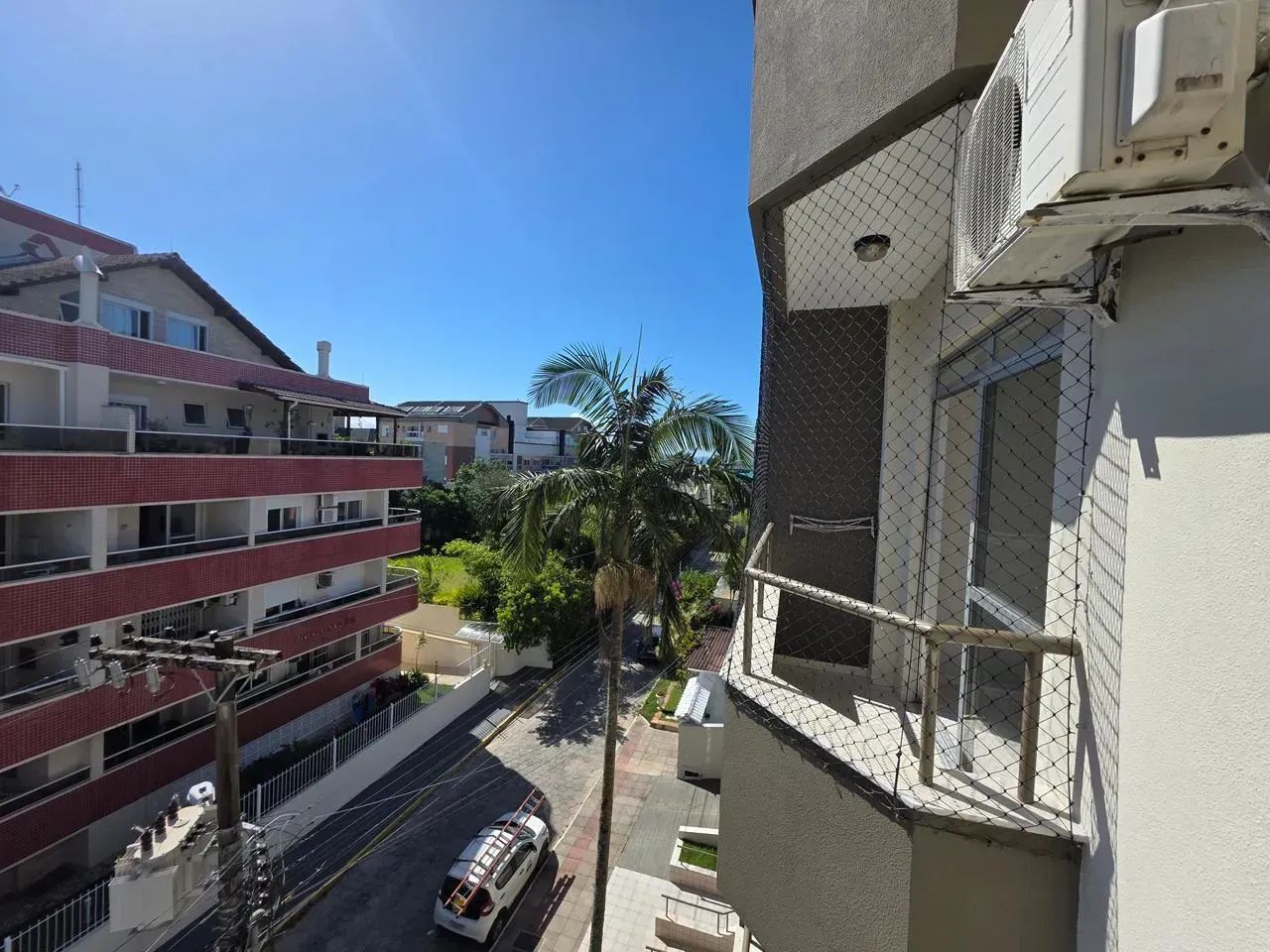 Apartamento para venda possui 72 metros quadrados com 2 quartos